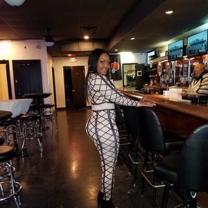 Meet your Posher, Kay